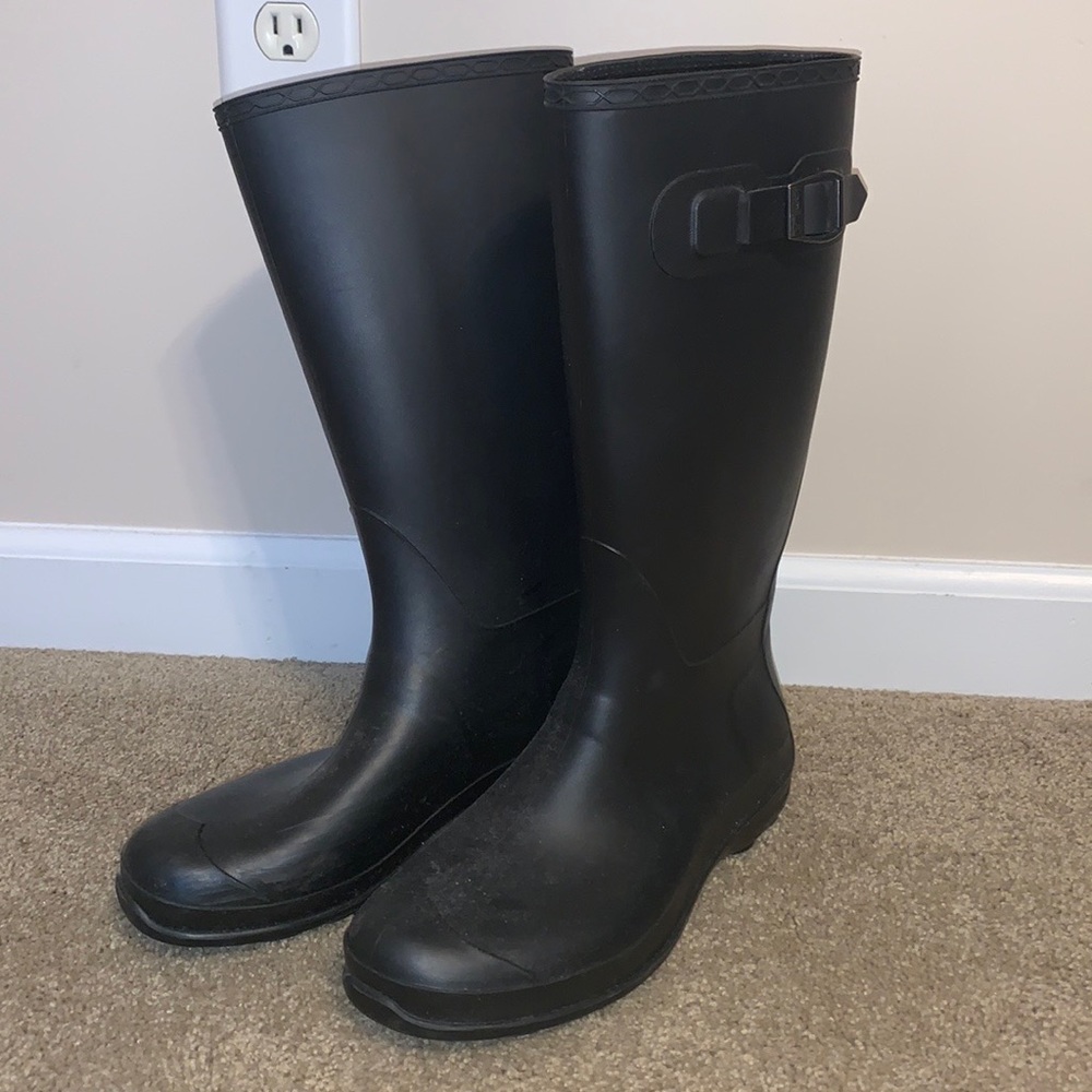 Kamik Black Rainboots